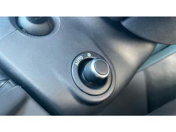 Land Rover Range Rover Velar 2.0 D200 MHEV Dynamic HSE 5dr Auto Diesel Estate