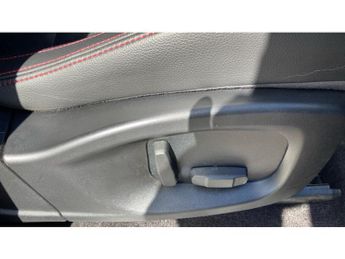 Jaguar E-Pace 2.0d Chequered Flag Edition 5dr Auto Diesel Estate