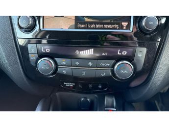 Nissan Qashqai 1.3 DiG-T 160 [157] N-Connecta 5dr DCT Glass Roof Petrol Hatchba