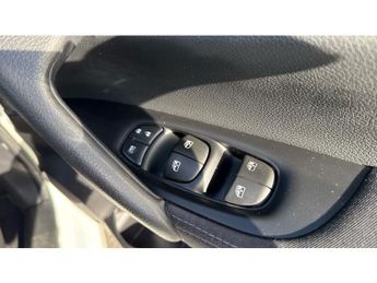 Nissan Qashqai 1.3 DiG-T 160 [157] N-Connecta 5dr DCT Glass Roof Petrol Hatchba