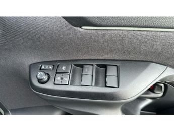 Toyota Yaris Cross 1.5 Hybrid 130 Premiere Edition 5dr CVT Hybrid Estate