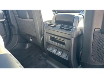 Land Rover Defender 3.0 D250 X-Dynamic HSE 110 5dr Auto Diesel Estate
