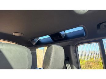Land Rover Defender 3.0 D250 X-Dynamic HSE 110 5dr Auto Diesel Estate