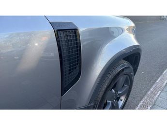 Land Rover Defender 2.0 D240 SE 110 5dr Auto Diesel Estate