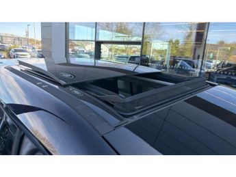 Land Rover Defender 2.0 D240 SE 110 5dr Auto Diesel Estate