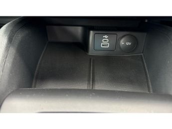 Ford Focus 1.0 EcoBoost Hybrid mHEV 155 Titanium 5dr Auto Petrol Hatchback