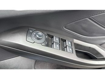 Ford Focus 1.0 EcoBoost Hybrid mHEV 155 Titanium 5dr Auto Petrol Hatchback