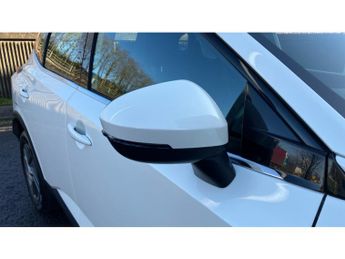 Nissan Qashqai 1.3 DiG-T MH 158 Acenta Premium 5dr Xtronic Petrol Hatchback