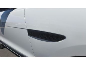 Jaguar F-Pace 3.0 D300 R-Dynamic SE Black 5dr Auto AWD Diesel Estate