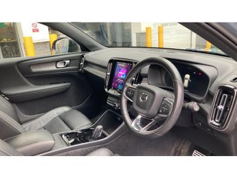 Volvo XC40 P8 Recharge 300kW 78kWh R DESIGN 5dr AWD Auto Electric Estate