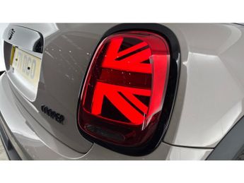 MINI Hatchback 1.5 Cooper Sport 3dr Auto Petrol Hatchback