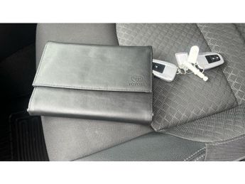 Toyota C-HR 1.8 Hybrid Design 5dr CVT Hybrid Hatchback