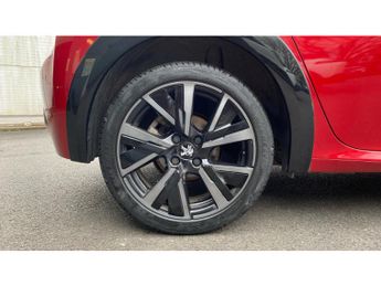 Peugeot 208 1.2 PureTech 100 GT 5dr EAT8 Petrol Hatchback