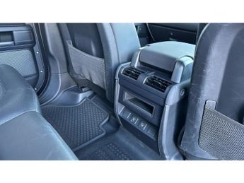 Land Rover Defender 2.0 P400e X-Dynamic S 110 5dr Auto Estate