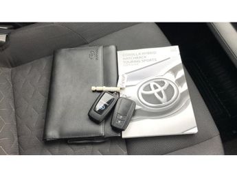 Toyota Corolla 1.8 VVT-i Hybrid Design 5dr CVT Hybrid Hatchback