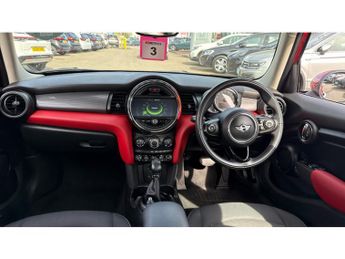 MINI Hatchback 1.5 Cooper 5dr Auto Petrol Hatchback