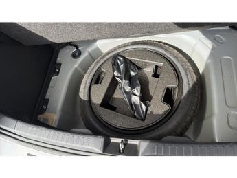 Toyota Yaris 1.5 Hybrid Icon 5dr CVT Hybrid Hatchback