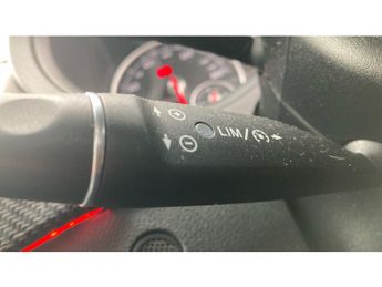 Mercedes-Benz B-Class B200d AMG Line Premium Plus 5dr Auto Diesel Hatchback