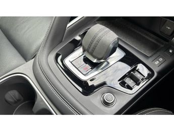 Jaguar E-Pace 2.0 D200 R-Dynamic SE 5dr Auto Diesel Estate