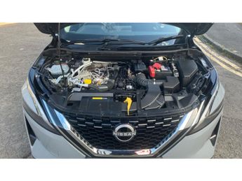 Nissan Qashqai 1.3 DiG-T MH 158 Acenta Premium 5dr Xtronic Petrol Hatchback