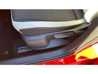 Volkswagen T-Roc 1.5 TSI EVO SEL 5dr DSG Petrol Hatchback