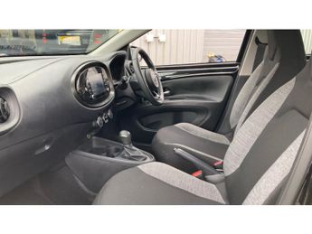 Toyota Aygo X 1.0 VVT-i Pure 5dr Auto Petrol Hatchback