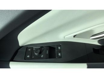 Ford Capri 210kW Premium 77kWh 5dr Auto Electric Estate