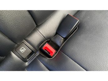 Mercedes-Benz C-Class C250d AMG Line Premium 4dr 9G-Tronic Diesel Saloon