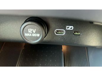 Volvo XC40 2.0 B4P Ultimate Dark 5dr Auto Petrol Estate