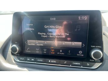 Nissan Qashqai 1.3 DiG-T MH 158 Acenta Premium 5dr Xtronic Petrol Hatchback