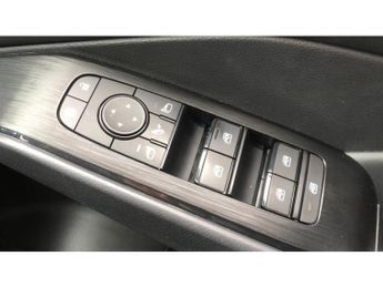 Nissan Qashqai 1.3 DiG-T MH 158 Acenta Premium 5dr Xtronic Petrol Hatchback