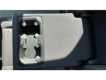 Volvo XC40 2.0 B3P Core 5dr Auto Petrol Estate