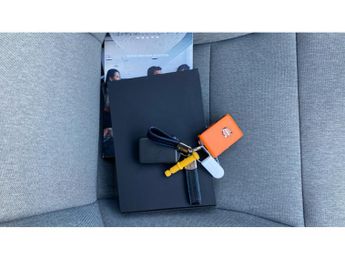 Volvo XC40 2.0 B3P Core 5dr Auto Petrol Estate