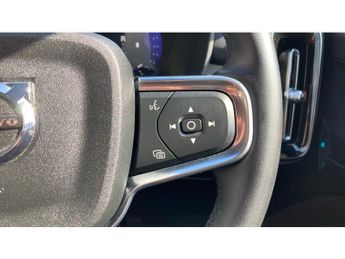 Volvo XC40 2.0 B3P Core 5dr Auto Petrol Estate
