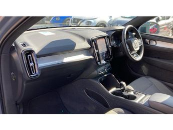 Volvo XC40 2.0 B3P Core 5dr Auto Petrol Estate