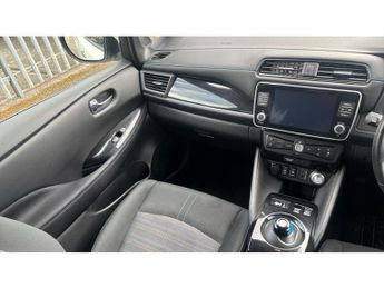 Nissan LEAF 110kW N-Connecta 39kWh 5dr Auto Electric Hatchback
