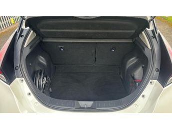 Nissan LEAF 110kW N-Connecta 39kWh 5dr Auto Electric Hatchback