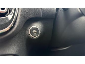 Volvo XC40 2.0 D4 [190] R DESIGN Pro 5dr AWD Geartronic Diesel Estate