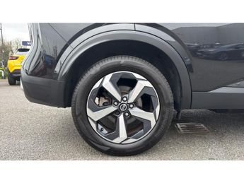 Nissan Qashqai 1.3 DiG-T MH 158 N-Connecta 5dr Xtronic Petrol Hatchback