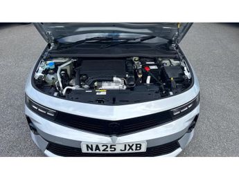 Vauxhall Astra 1.2 Turbo 130 GS 5dr Auto Petrol Hatchback