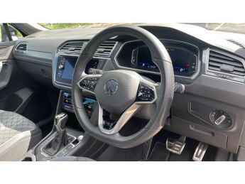 Volkswagen Tiguan 2.0 TDI 200 4Motion R-Line 5dr DSG Diesel Estate