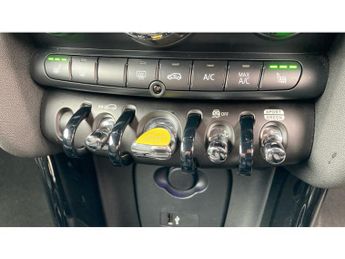 MINI Hatchback 135kW Cooper S Level 2 33kWh 3dr Auto Electric Hatchback