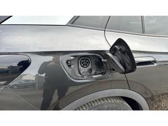 Volkswagen ID.4 150kW 1ST Edition Pro Performance 77kWh 5dr Auto Electric Estate