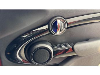 MINI Hatchback 1.5 Cooper II 5dr Auto [Chili Pack] Petrol Hatchback