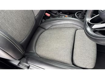 MINI Hatchback 1.5 Cooper II 5dr Auto [Chili Pack] Petrol Hatchback