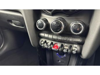 MINI Hatchback 1.5 Cooper II 5dr Auto [Chili Pack] Petrol Hatchback