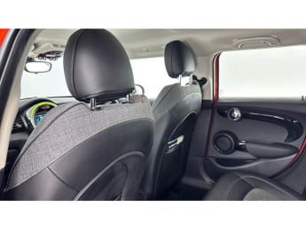 MINI Hatchback 1.5 Cooper II 5dr Auto [Chili Pack] Petrol Hatchback
