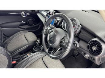 MINI Hatchback 1.5 Cooper II 5dr Auto [Chili Pack] Petrol Hatchback
