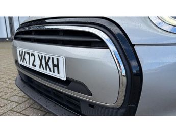 MINI Hatchback 1.5 Cooper Classic 5dr Auto Petrol Hatchback