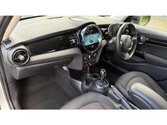 MINI Hatchback 1.5 Cooper Classic 5dr Auto Petrol Hatchback